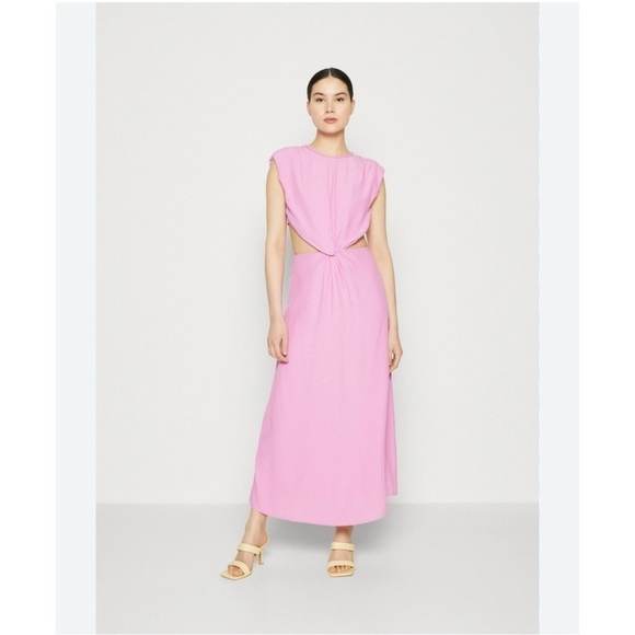 NWT Scotch & Soda DRAPED STRUCTURED SHOULDER
MIDI - Maxi dress - Picture 1 of 11